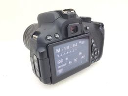 camara digital reflex canon eos 700d+ef-s 18-55mm 1:3.5-5.6 is stm