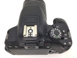 camara digital reflex canon eos 700d+ef-s 18-55mm 1:3.5-5.6 is stm
