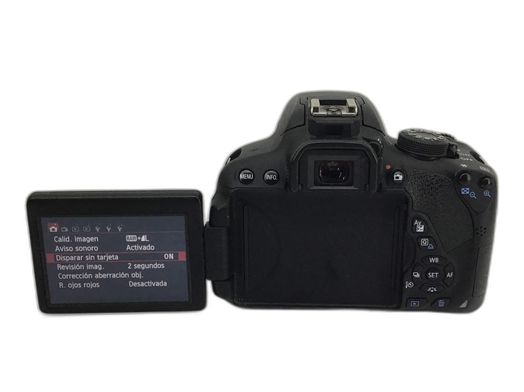 camara digital reflex canon eos 700d