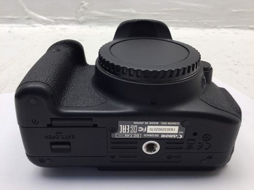 camara digital reflex canon eos 700d