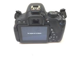 camara digital reflex canon eos 700d