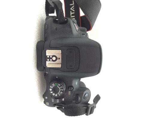 camara digital reflex canon eos 700d