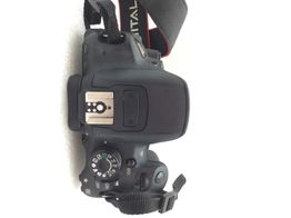 camara digital reflex canon eos 700d