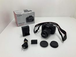 camara digital reflex canon eos 750d+ef-s 18-55mm 1:3.5-5.6 is stm