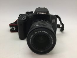 camara digital reflex canon eos 750d+ef-s 18-55mm 1:3.5-5.6 is stm