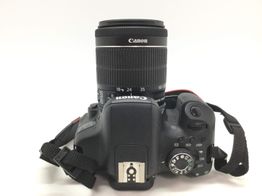 camara digital reflex canon eos 750d+ef-s 18-55mm 1:3.5-5.6 is stm