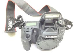 camara digital reflex canon eos 77d
