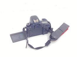 camara digital reflex canon eos 77d