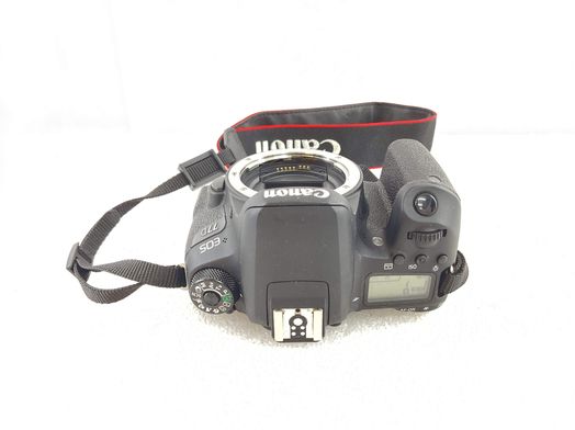 camara digital reflex canon eos 77d