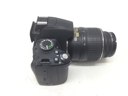 camara digital reflex nikon d3000+ed 18-55mm 1:3.5-5.6g ii af-s dx nikkor
