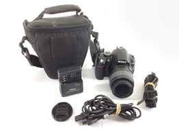 camara digital reflex nikon d3000+ed 18-55mm 1:3.5-5.6g ii af-s dx nikkor