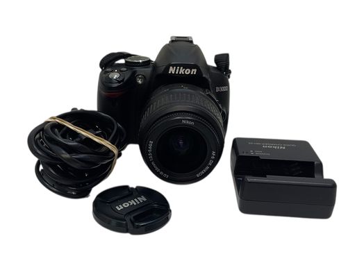camara digital reflex nikon d3000+ed 18-55mm 1:3.5-5.6g ii af-s dx nikkor