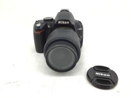 camara digital reflex nikon d3000+ed 18-55mm 1:3.5-5.6g ii af-s dx nikkor