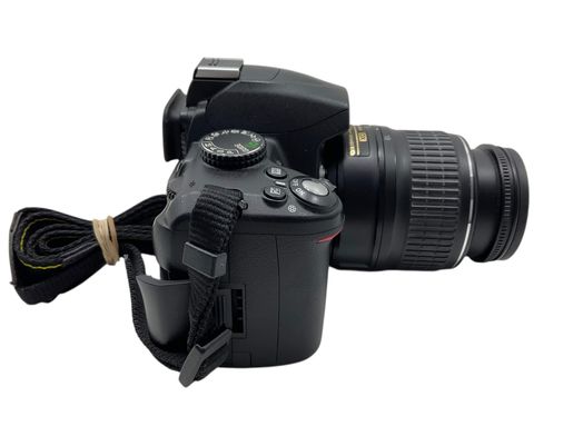 camara digital reflex nikon d3000+ed 18-55mm 1:3.5-5.6g ii af-s dx nikkor