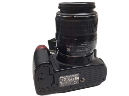 camara digital reflex nikon d3000+ed 18-55mm 1:3.5-5.6g ii af-s dx nikkor
