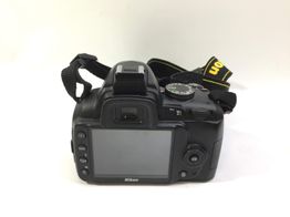 camara digital reflex nikon d3000