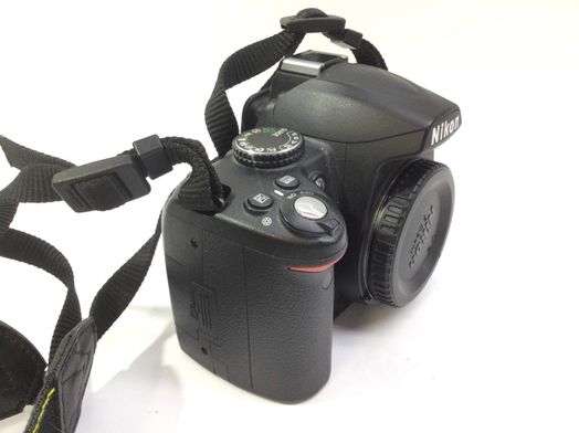 camara digital reflex nikon d3000