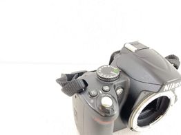 camara digital reflex nikon d3000