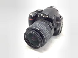 camara digital reflex nikon d3100+af-s dx 18-55mm 1:3.5-5.6g vr
