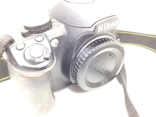 camara digital reflex nikon d3100