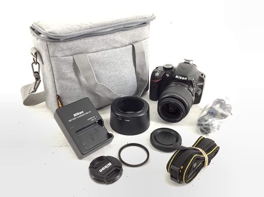 camara digital reflex nikon d3200+af-s dx 18-55mm 1:3.5-5.6g vr