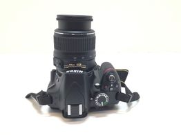 camara digital reflex nikon d3200+af-s dx 18-55mm 1:3.5-5.6g vr