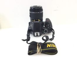 camara digital reflex nikon d3400+18-55mm f/3.5-5.6g vr af-p dx zoom-nikkor