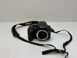 camara digital reflex nikon d3500