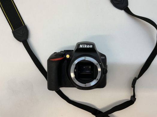 camara digital reflex nikon d3500