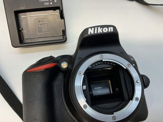 camara digital reflex nikon d3500