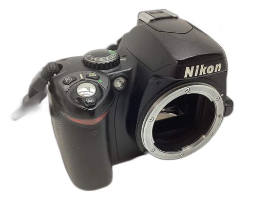 camara digital reflex nikon d40+af-s dx ed 18-55mm 1:3.5-5.6g ii