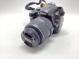 camara digital reflex nikon d5000+af-s dx 18-55mm 1:3.5-5.6g vr