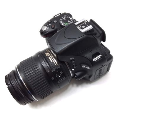 camara digital reflex nikon d5100+af-s dx 18-55mm 1:3.5-5.6g vr