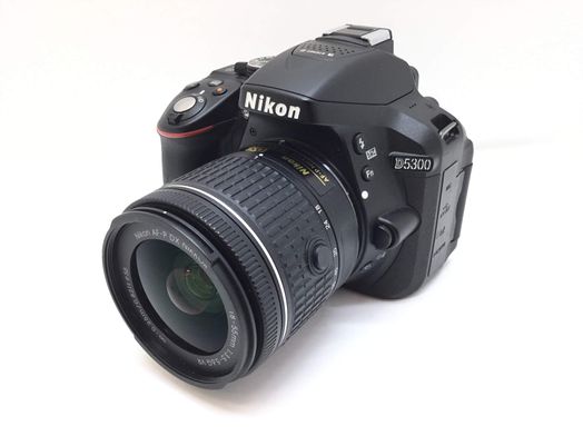 camara digital reflex nikon d5300+af-s dx vr 18-105mm 1:3.5-5.6g ed