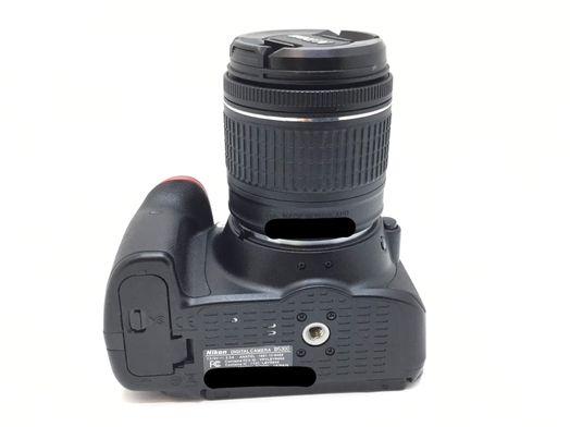 camara digital reflex nikon d5300+af-s dx vr 18-105mm 1:3.5-5.6g ed