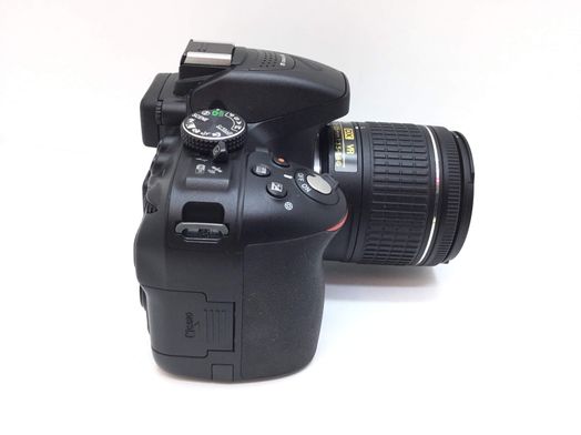 camara digital reflex nikon d5300+af-s dx vr 18-105mm 1:3.5-5.6g ed