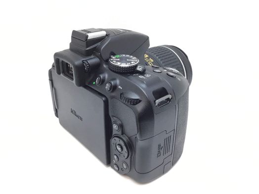 camara digital reflex nikon d5300+af-s dx vr 18-105mm 1:3.5-5.6g ed