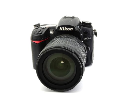 camara digital reflex nikon d7000+af-s dx vr 18-105mm 1:3.5-5.6g ed