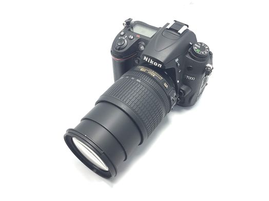 camara digital reflex nikon d7000+af-s dx vr 18-105mm 1:3.5-5.6g ed