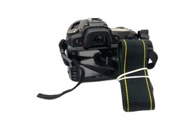 camara digital reflex nikon d90+af-s dx 18-55mm 1:3.5-5.6g vr