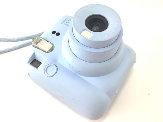 maquina instantanea fujifilm instax mini 12