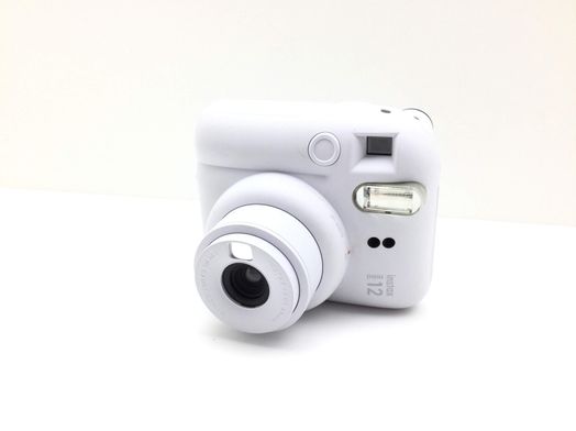 camara instantanea instax mini 12