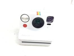 camara instantanea polaroid now 3