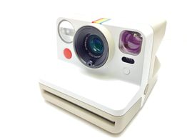 camara instantanea polaroid now generation 3