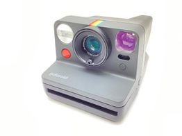 camara instantanea polaroid now instant