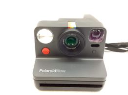 camara instantanea polaroid now