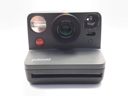 camara instantanea polaroid now
