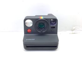 camara instantanea polaroid now