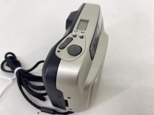 camara vintage minolta riva zoom70