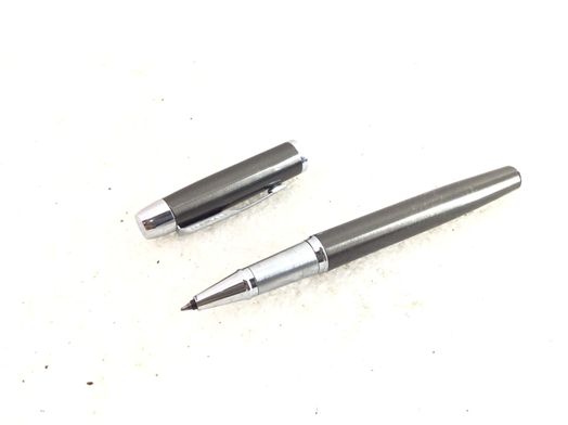boligrafo parker cinzenta